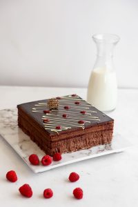 Tortas, pasteles y galletas Cory listas para entrega a domicilio